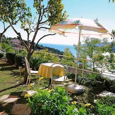 12368a Apartment *